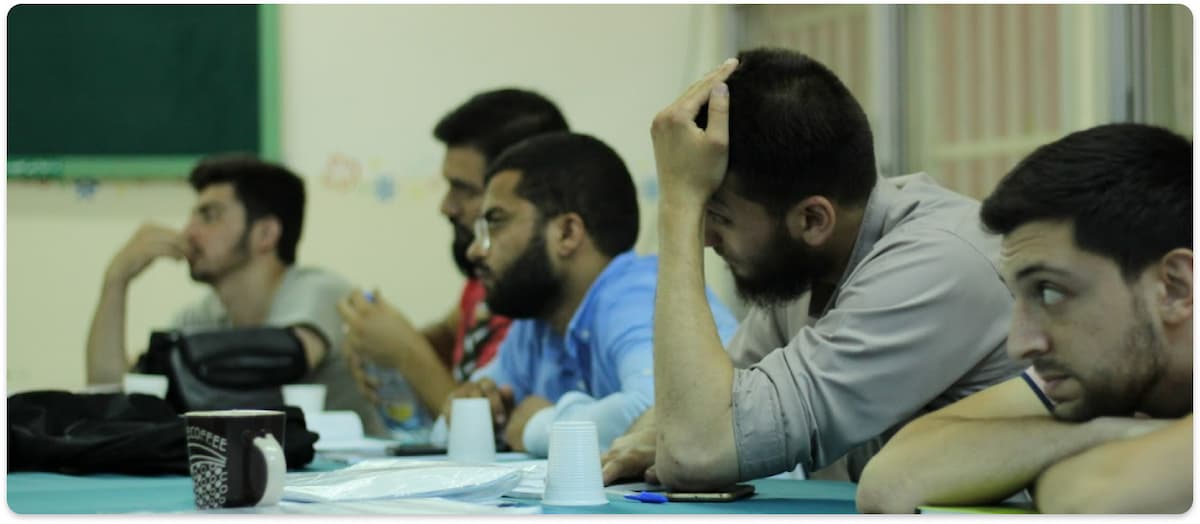 مساعدة عائلات